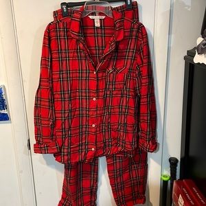 New Victoria’s Secret pajamas